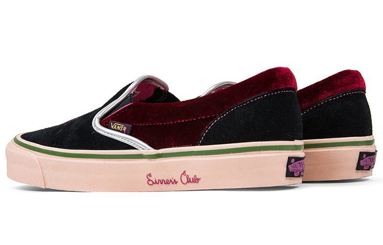 Vans Feature x Classic Slip-On 'Sinners Club' VN000UDFPTZ