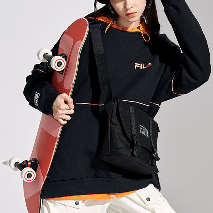 Fila Loose Round Neck Pullover Long Sleeves Unisex Black T11U116205F-BK