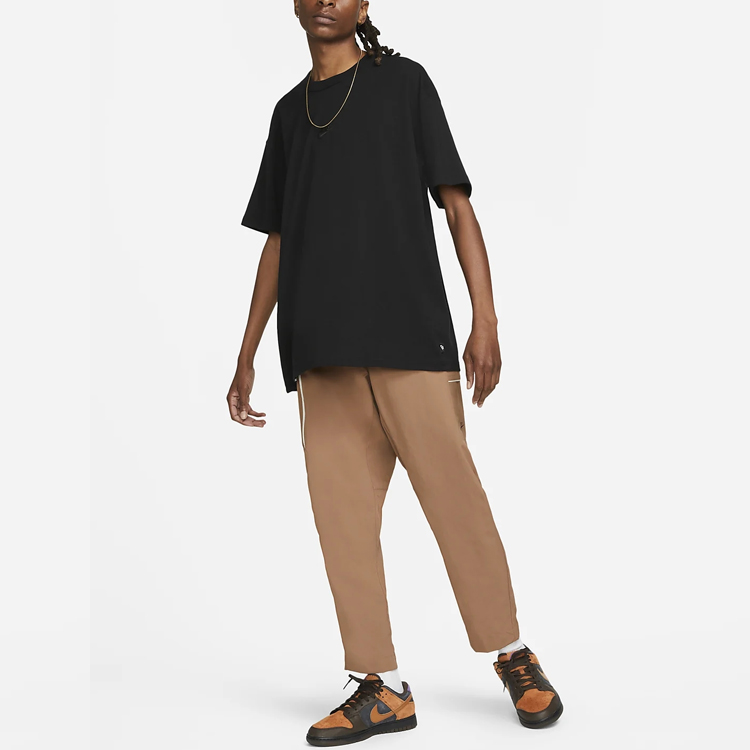 Nike Premium Essential Tee 'Black' DO7392-010