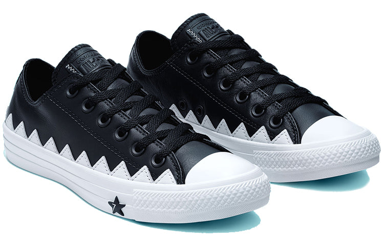 (WMNS) Converse Chuck Taylor All Star Mission-V Low Top 'Black White' 565369C