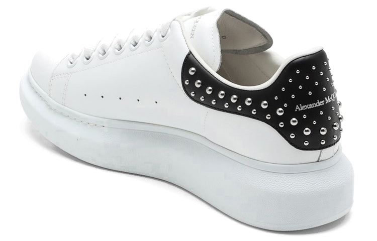 (WMNS) Alexander McQueen Studded Oversized Sneakers 'White Black' 666406WHTQQ9089