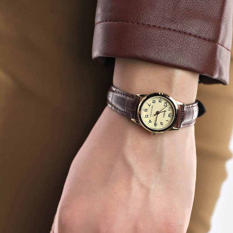 CASIO Quartz Waterproof Gold Analog LTP-V001GL-9BUDF