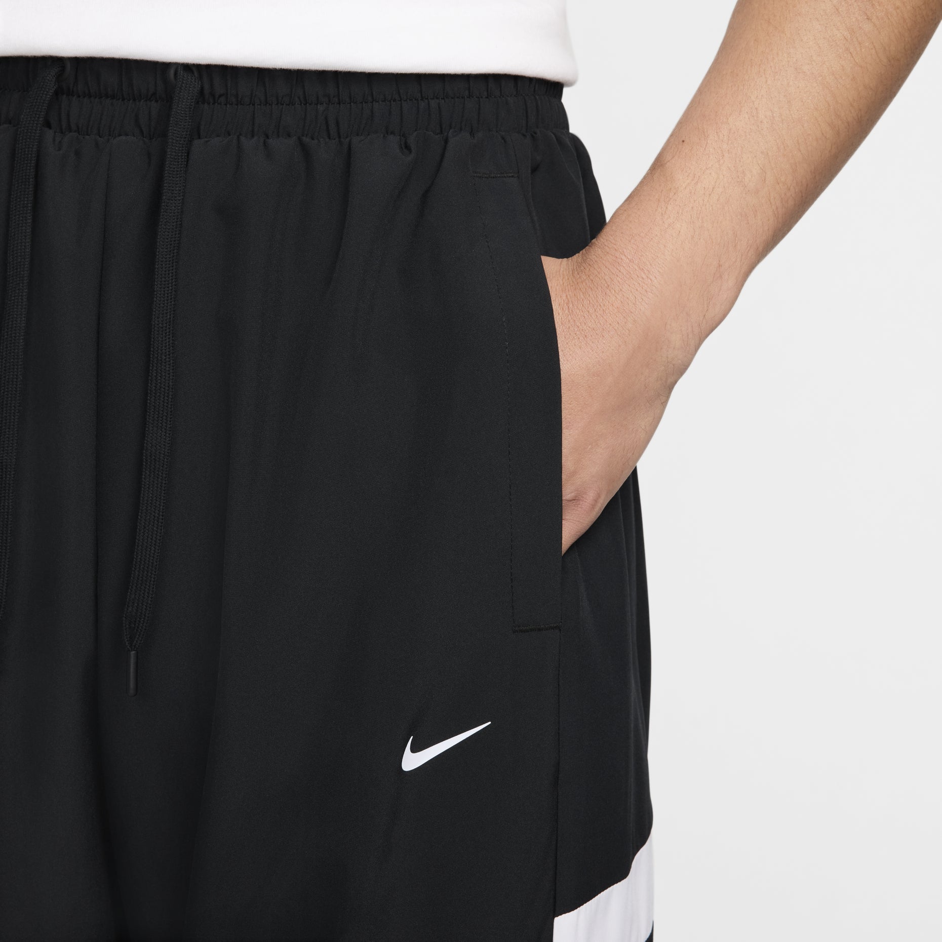 Nike Icon Woven Basketball Pants Asia Sizing 'Black White' FZ0251-010