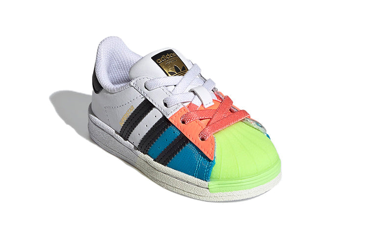 (TD) adidas Superstar 'International Girls' Day' FX8783