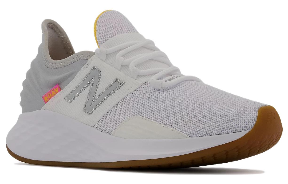 (WMNS) New Balance Fresh Foam Roav 'Gray White' WROAVRH1