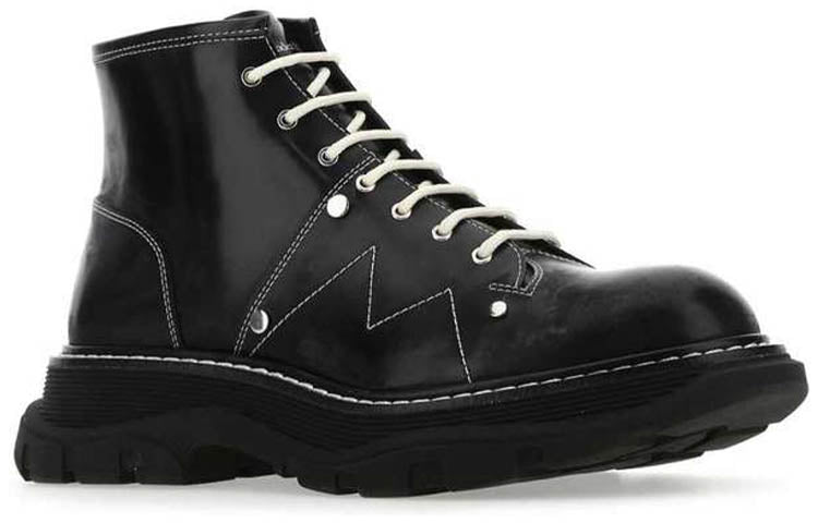 Alexander McQueen Tread Lace-Up Boots 'Black' 604253WHZ851081