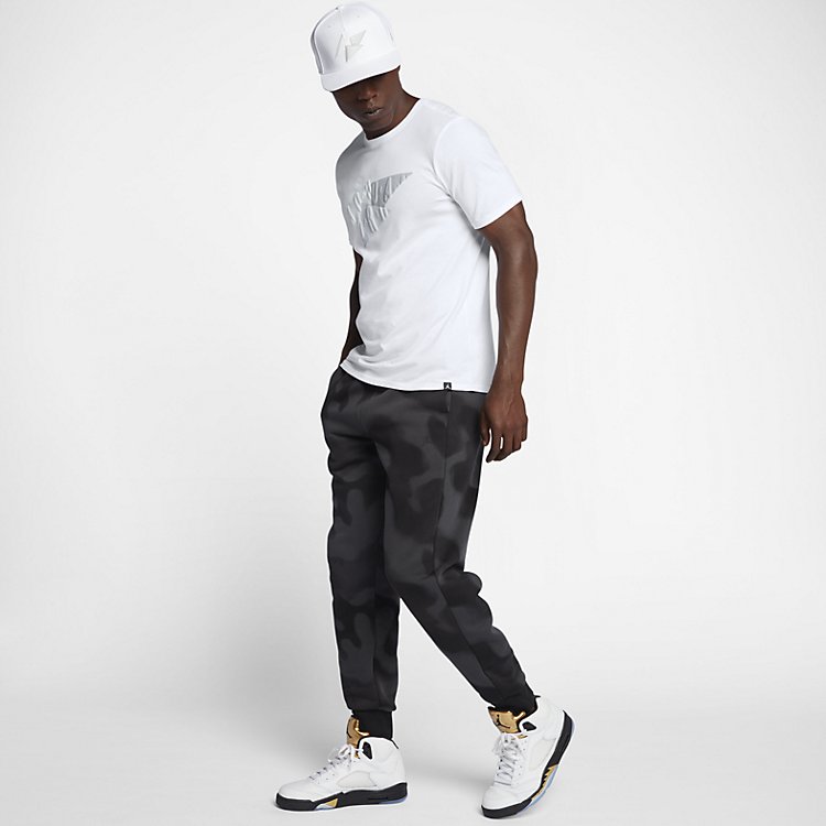 Apparel s Men Air Jordan AJ7 Abstract T-Shir 844300-100