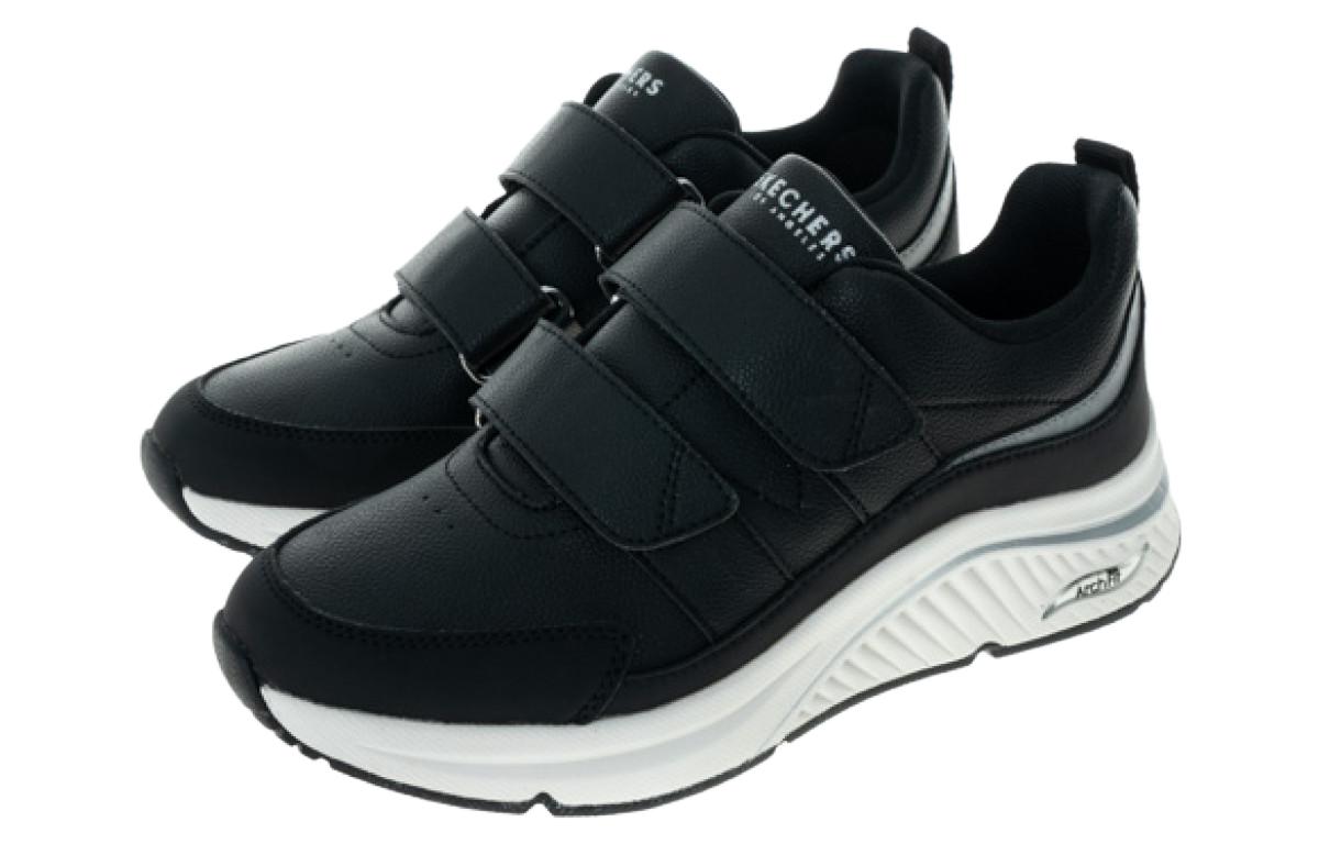 (WMNS) Skechers Arch Fit S-Miles Shoes 'Black White' 155571-BLK