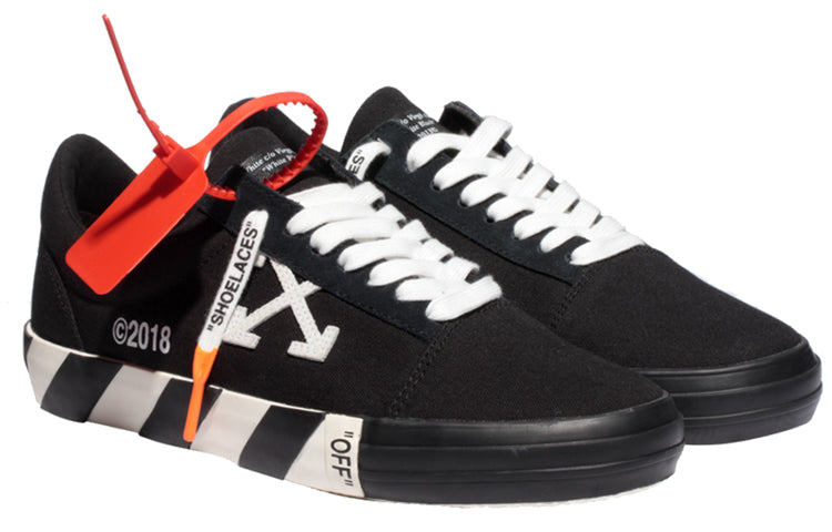 Off-White Vulc Low Top 'Black' OMIA085E183510011000