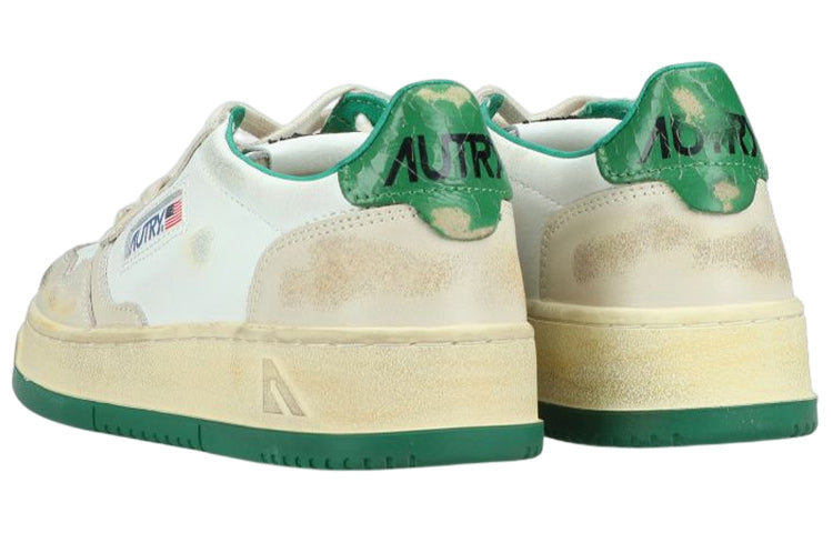 (WMNS) Autry Medalist Low Super Vintage Sneakers 'White Green' AVLW-CL02