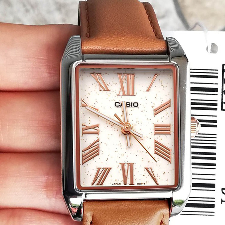 Men's CASIO Waterproof Quartz Watch Dial Date Display 30mm Belt Mens Brown Analog MTP-TW101L-7AVDF