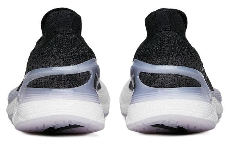 (WMNS) ANTA Chuang 2 Pro Nitrogen Tech 'Black White' 122215581-1