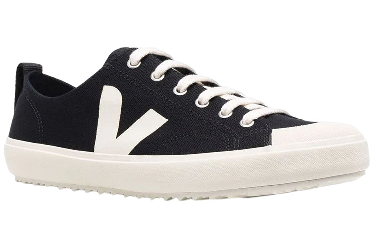 VEJA Nova Canvas 'Black Pierre' NA011397