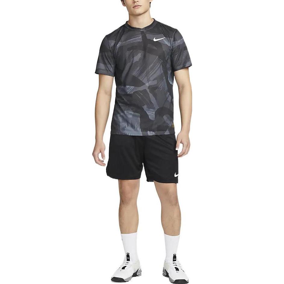 Nike Dri-FIT Logo DQ4811-010