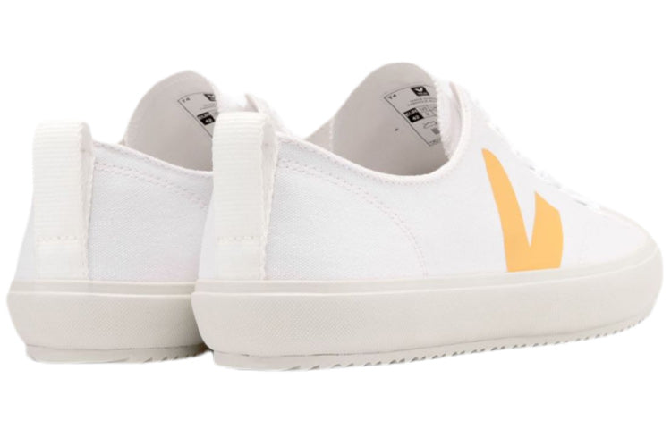 Veja Nova Canvas 'White Ouro' NA0102843