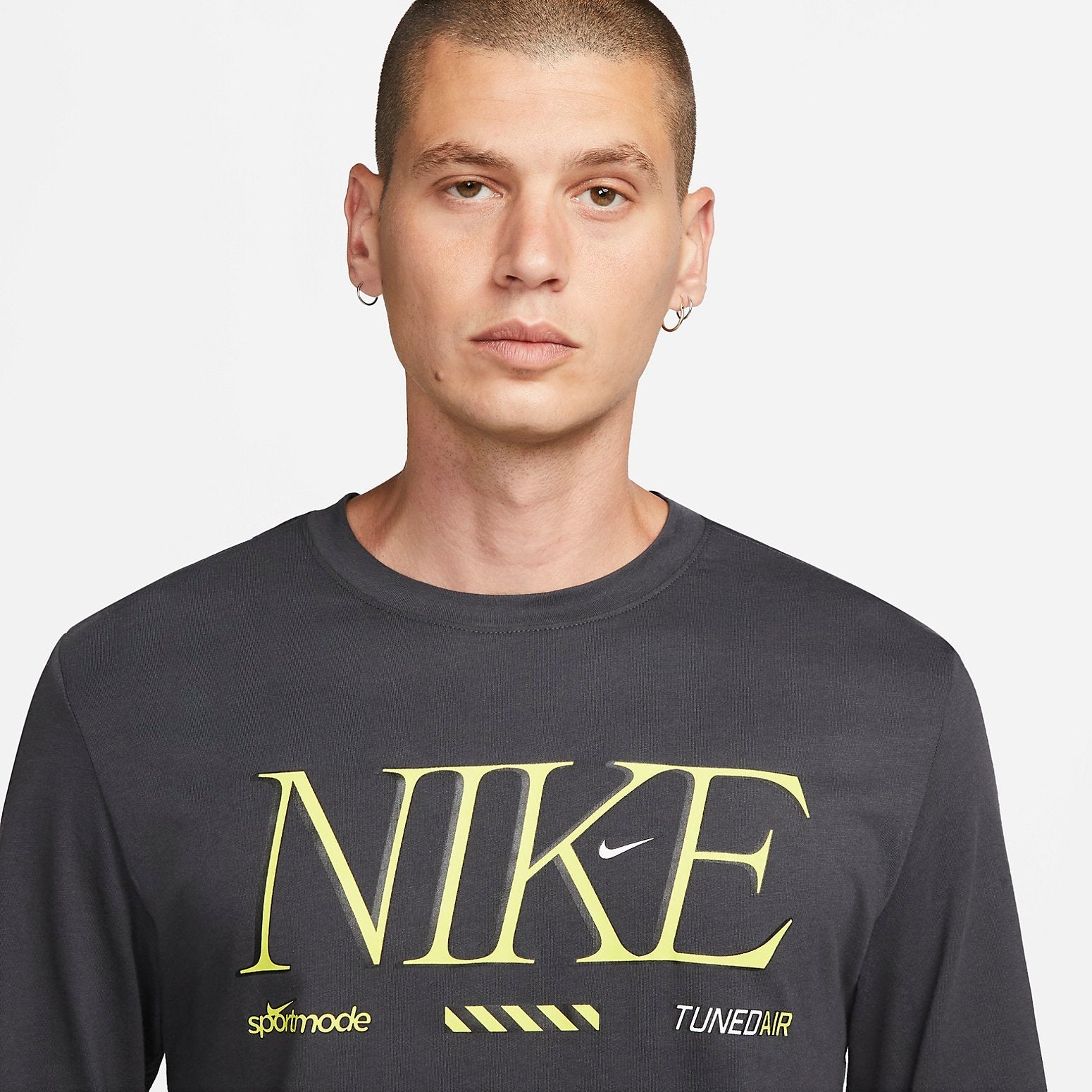Nike Sportswear Long-Sleeve T-Shirt 'Black' FD1340-060