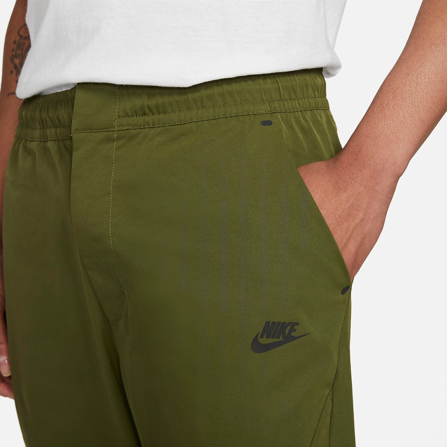 Nike Tech Essentials Commuter Pants 'Rough Green' DH4224-326