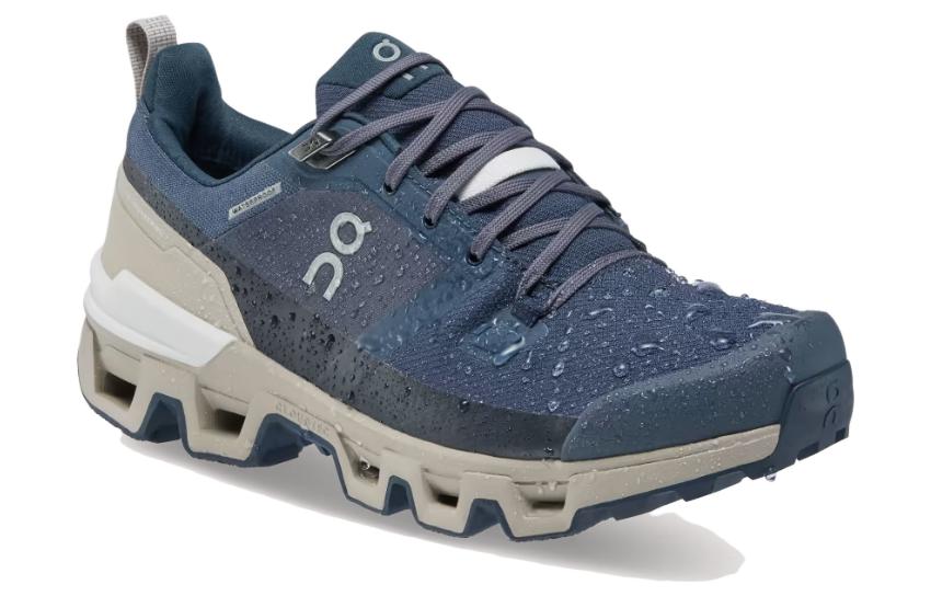 (WMNS) On Running Cloudwander Waterproof 'Deep Blue White' 73.98572