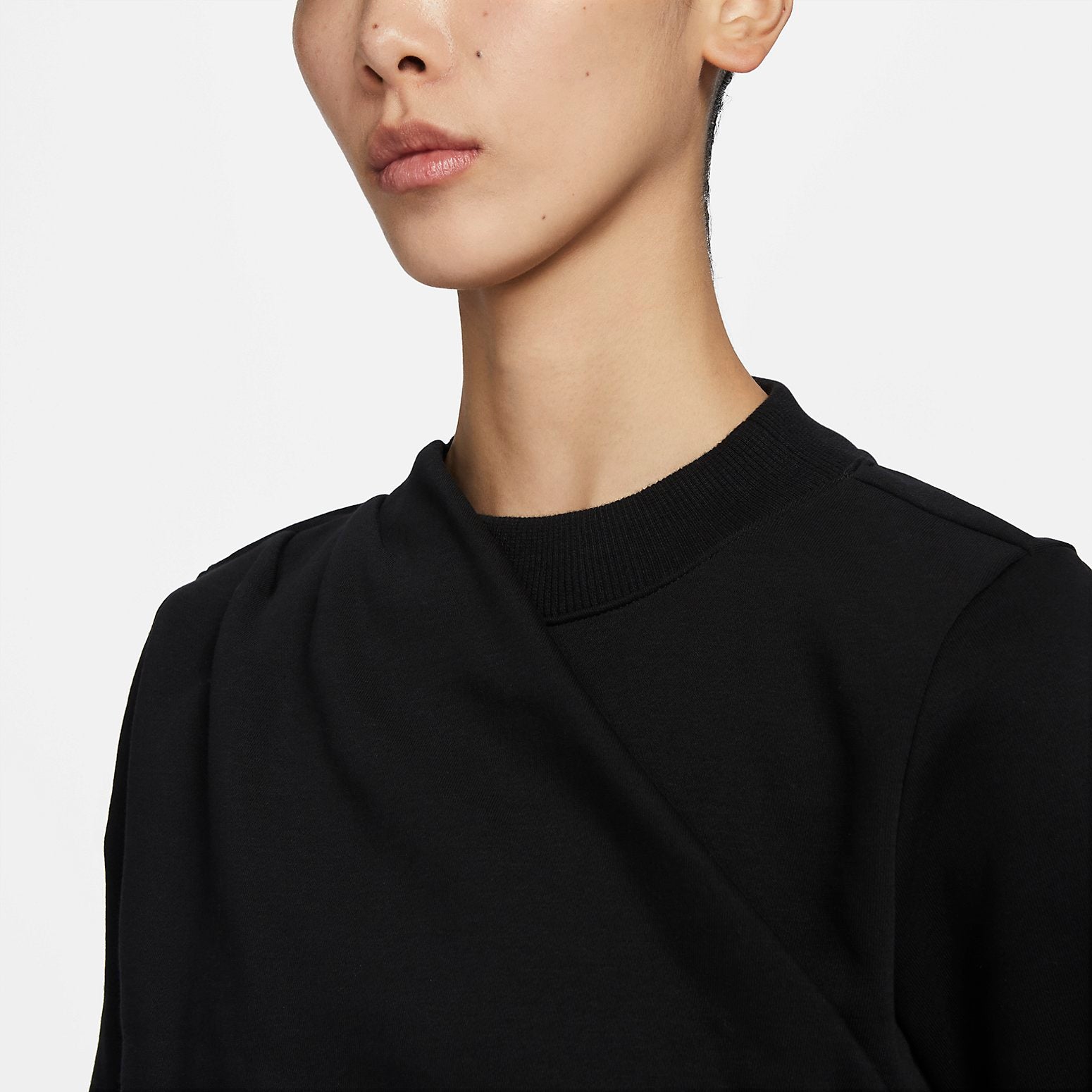 (WMNS) Nike Round Neck Casual Sports Sweatshirt 'Black' DV8209-010