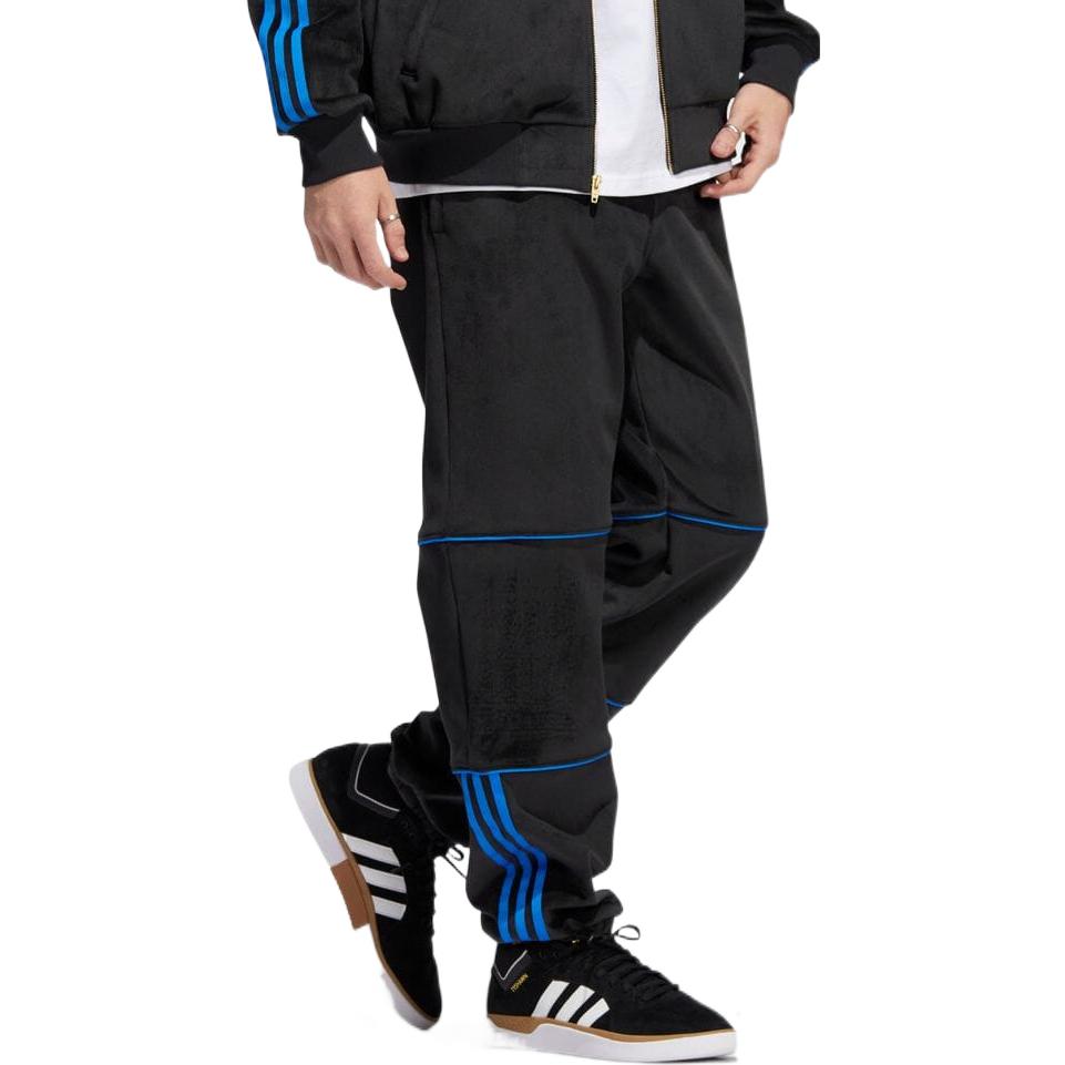 adidas originals Logo HN1843