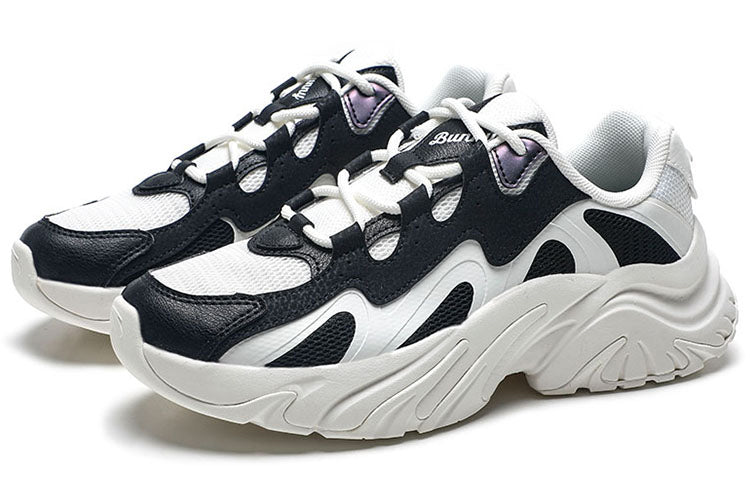 (WMNS) ANTA Bunny 'White Black' 122338884-2