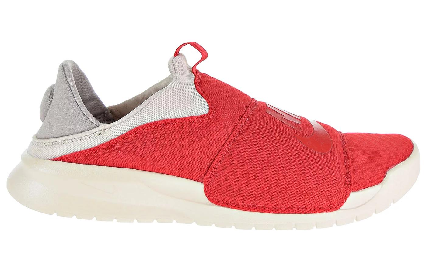 Nike Benassi Slip 'University Red' 882410-602