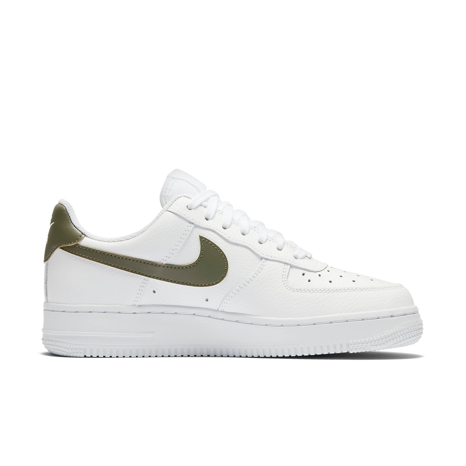 (WMNS) Nike Air Force 1 07 'White Green' AV5190-100