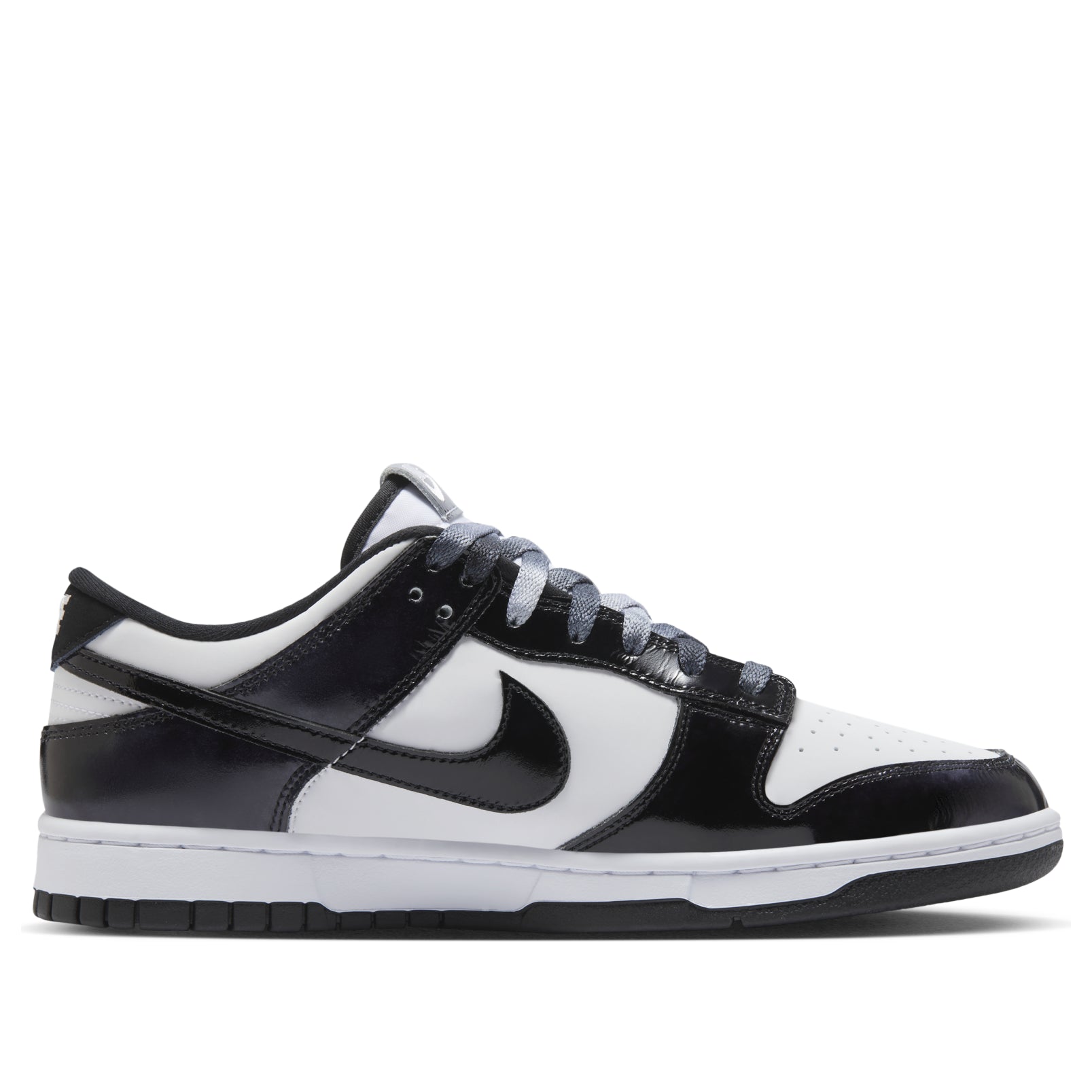 Nike Dunk Low SE 'Panda' HQ1965-100
