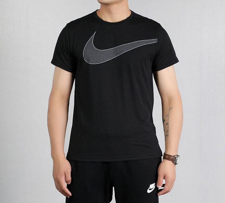 Men's Nike Large Sports Short Sleeve Black T-Shirt BV2861-010