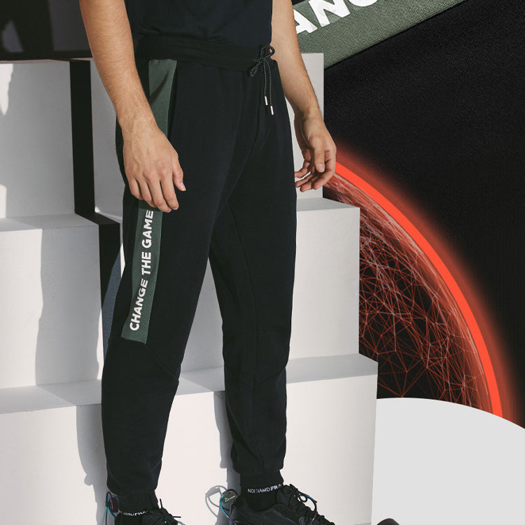 FILA FUSION Contrast Color Stitching Large Logo Sports Pants Black T11M013602F-BK