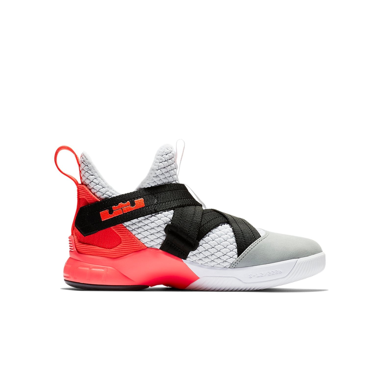 (GS) Nike LeBron Soldier 12 SFG 'White Flash Crimson' AO2910-102