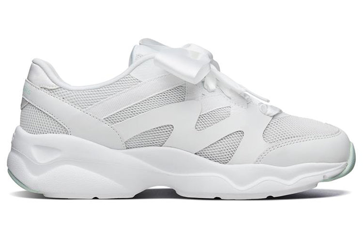 (WMNS) Skechers D Lites Airy Low Chunky Shoes White 66666203-WHT