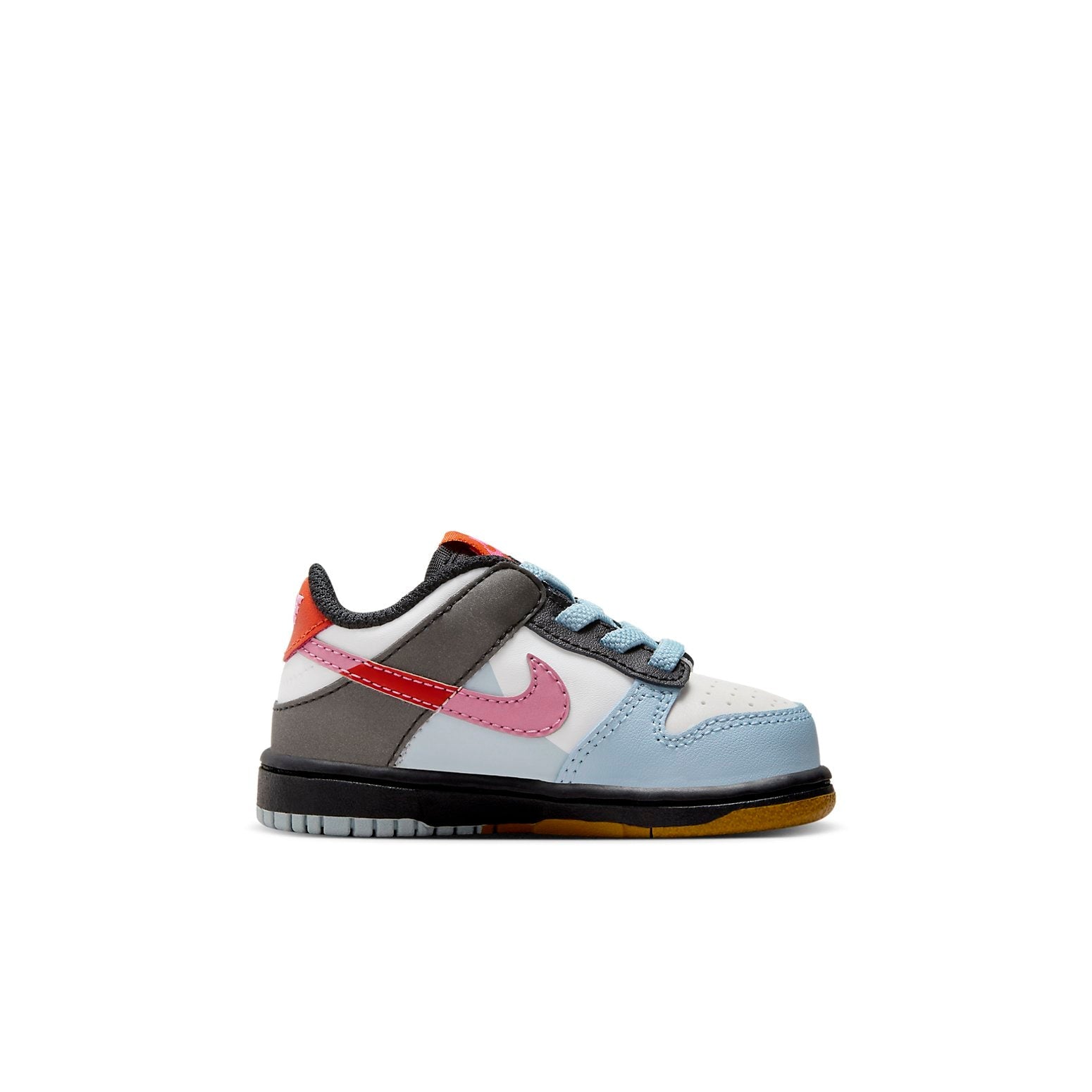 (TD) Nike Dunk Low 'Dance' FN0029-100