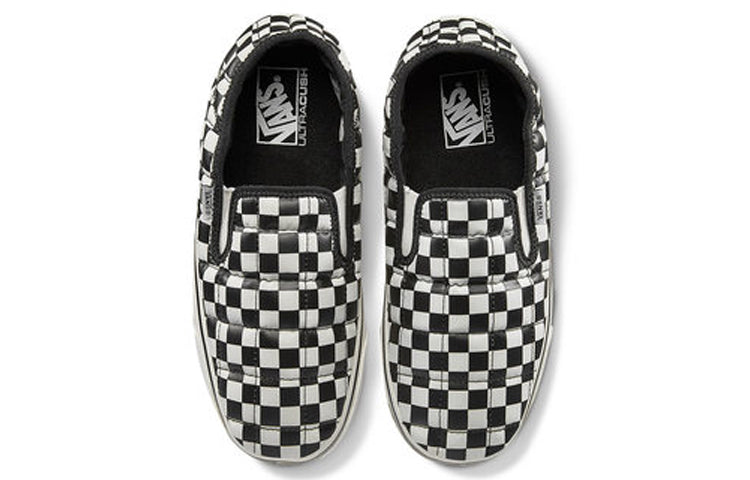 Vans Classic Slip Er 'Black White' VN0A3TKRKAG