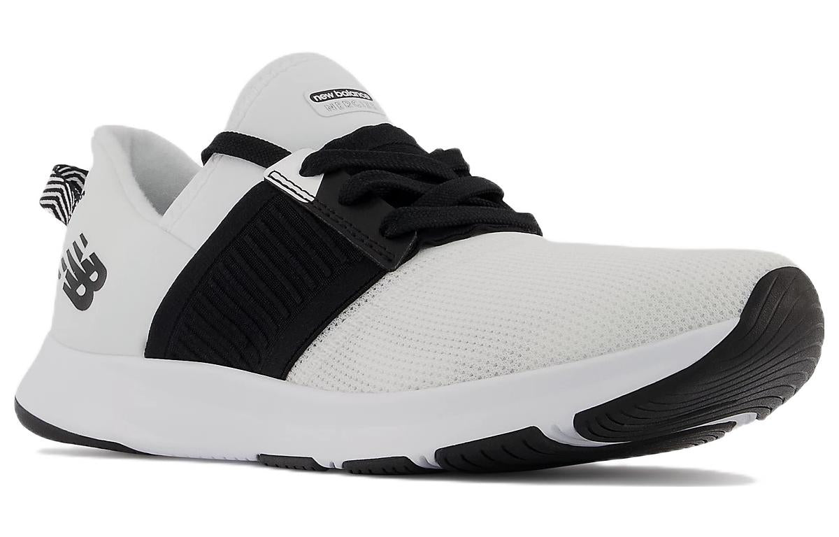 (WMNS) New Balance Dynasoft Nergize v3 'White Black' WXNRGLW3