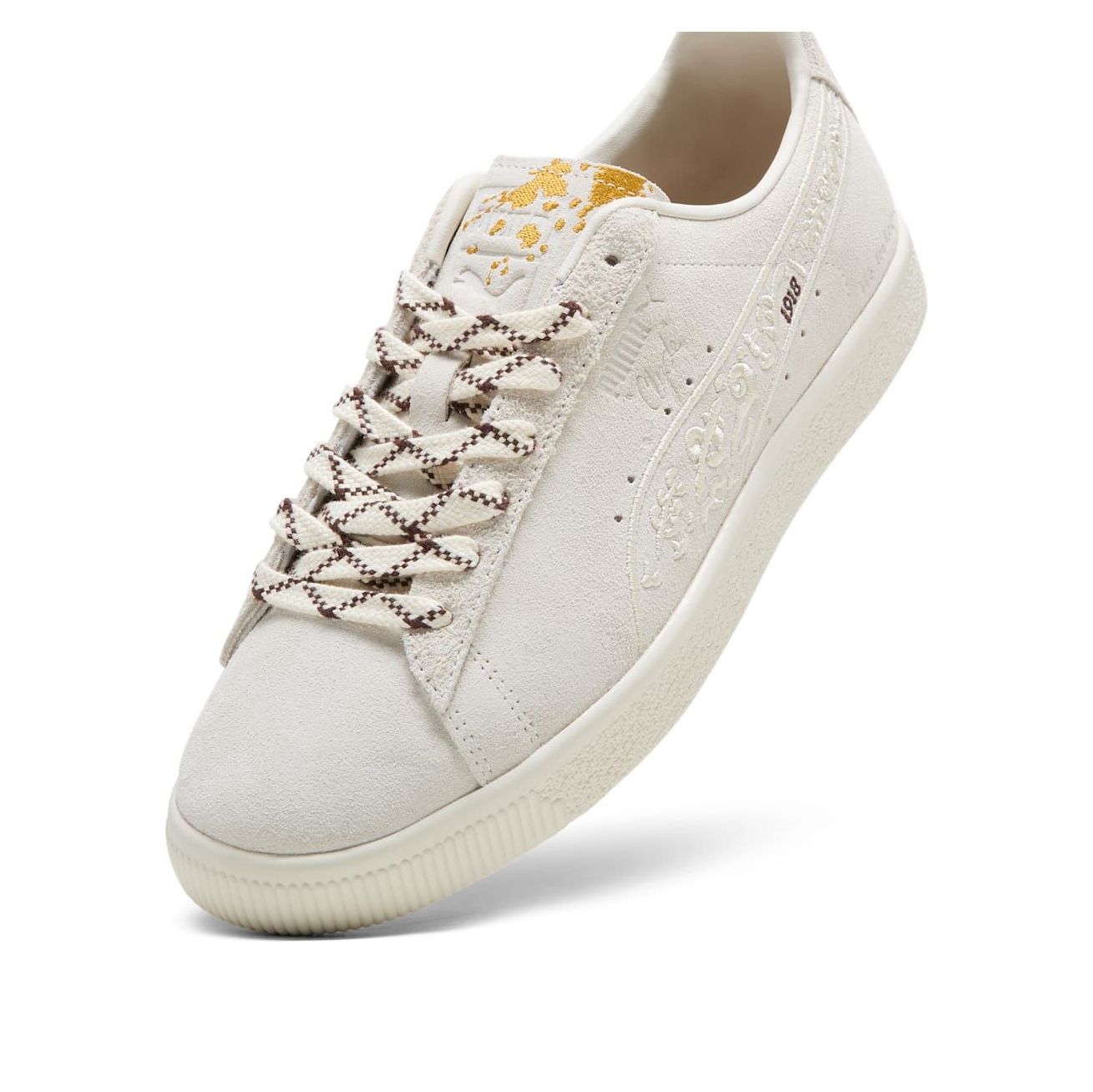 PUMA x We Are Legends Clyde 'Neo-Renaissance' 399641-01