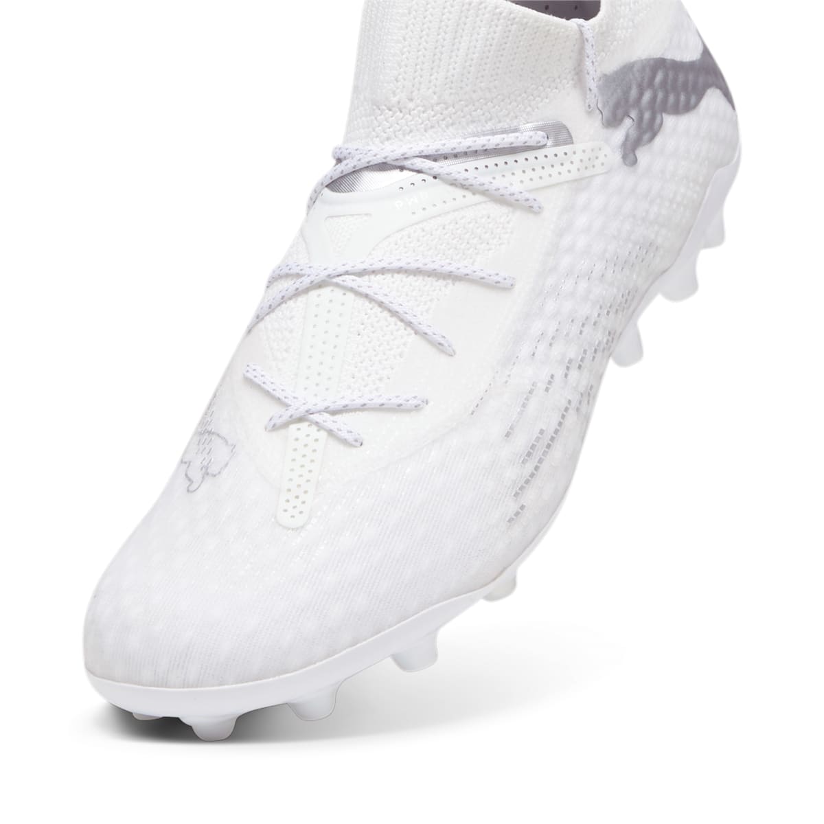 PUMA Future 7 Ultimate MG 'White Silver' 107922-04