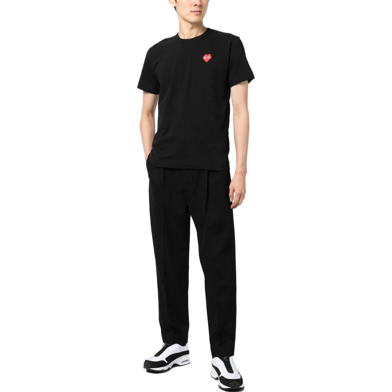 COMME des GARCONS PLAY Basic Invaders T-Shirt Red Emblem 'Black' P1-T322-1