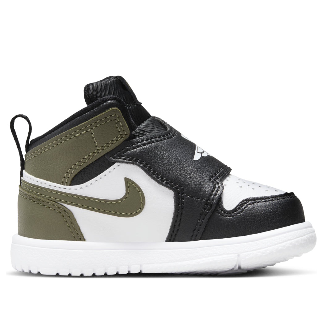(TD) Air Jordan Sky Jordan 1 'Black Medium Olive' BQ7196-092