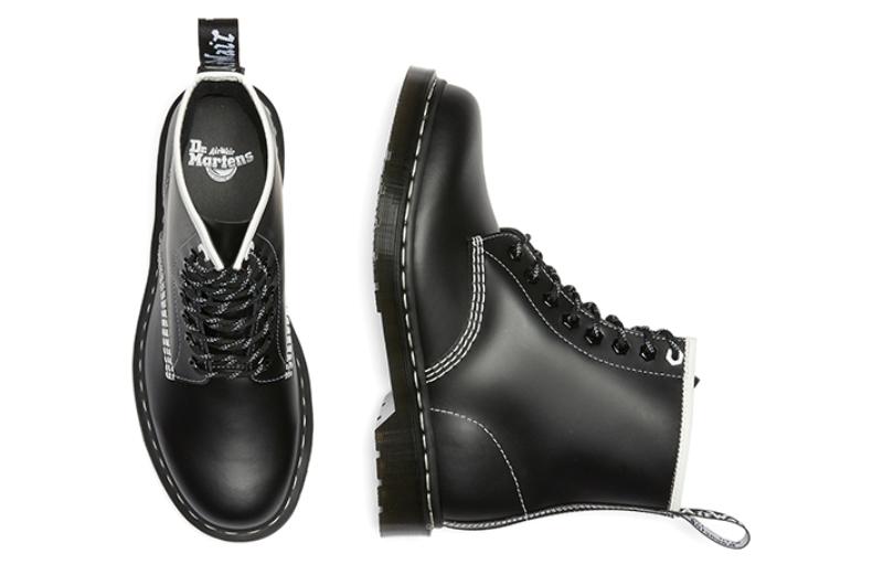 Dr.Martens 1460 Contrast Stitch Leather Lace Up Boots 'Black Smooth Leather' 27303001