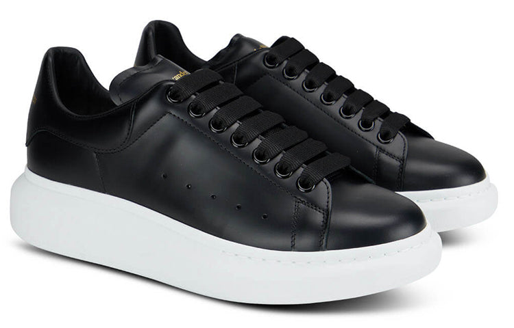 Alexander McQueen Oversized Sneaker 'Black White Sole' 553680WHGP51000
