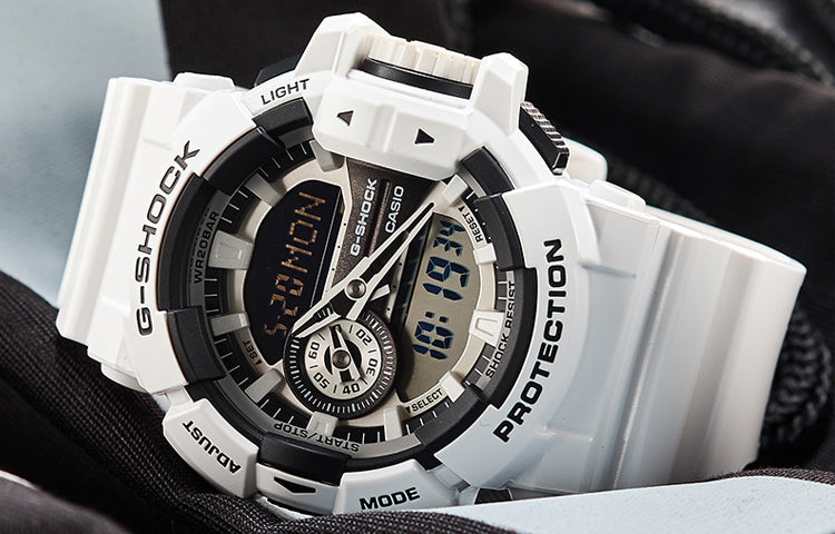 CASIO G-Shock Analog-Digital 'White' GA-400-7ADR