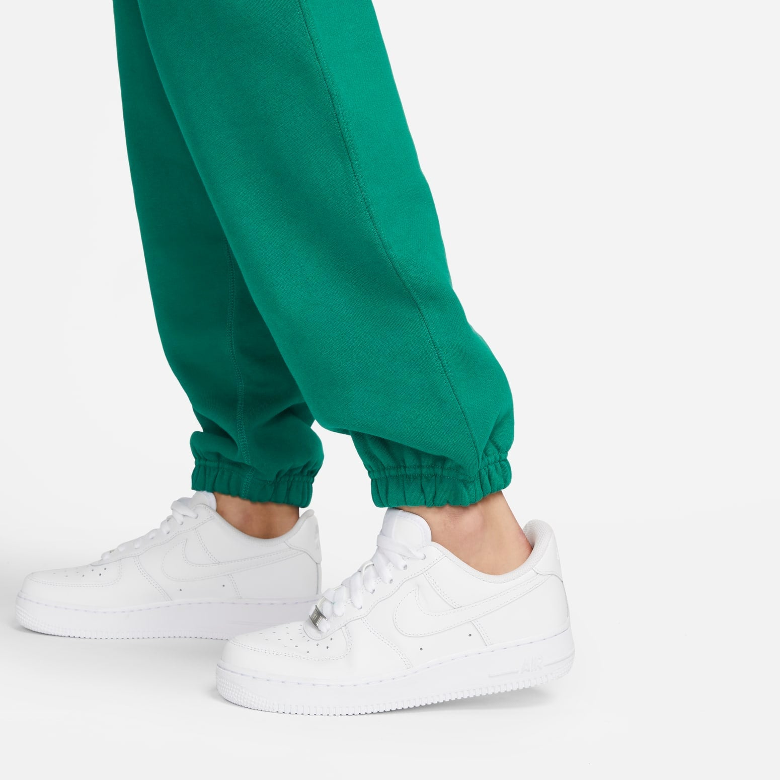 (WMNS) Nike Solo Swoosh Sweatpants 'Grass Green' CW5565-340