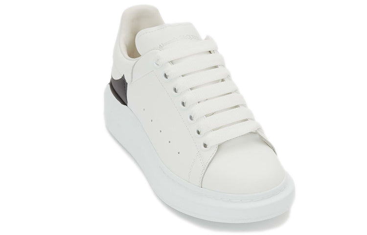 (WMNS) Alexander McQueen Oversized Sneaker 'White Black Heel' 650789WHZ4U9061
