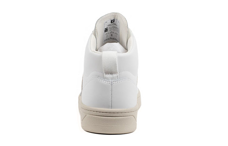 Veja V-15 Leather 'White Natural' VQ021270
