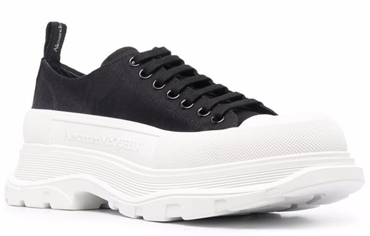 Alexander McQueen Tread Slick 'Black Off White' 662680W4QK11320