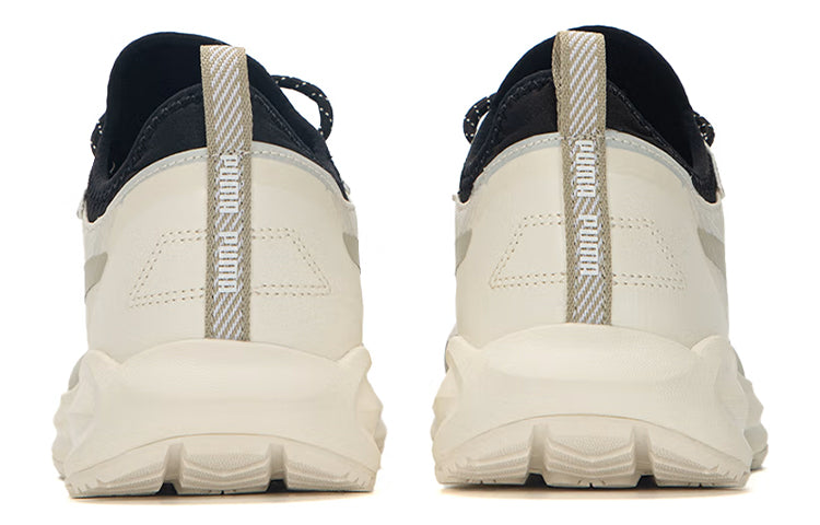 PUMA Twitch Runner Trail Demi 'Pristine' 377608-01