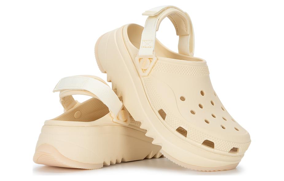 Crocs Classic Hiker Xscape Clog 'Vanilla' 208365-108
