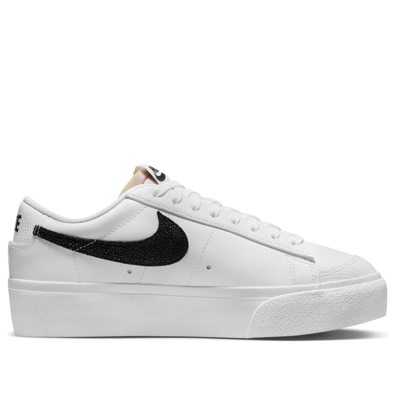 (WMNS) Nike Blazer Low Platform 'White Snakeskin' DZ5210-100