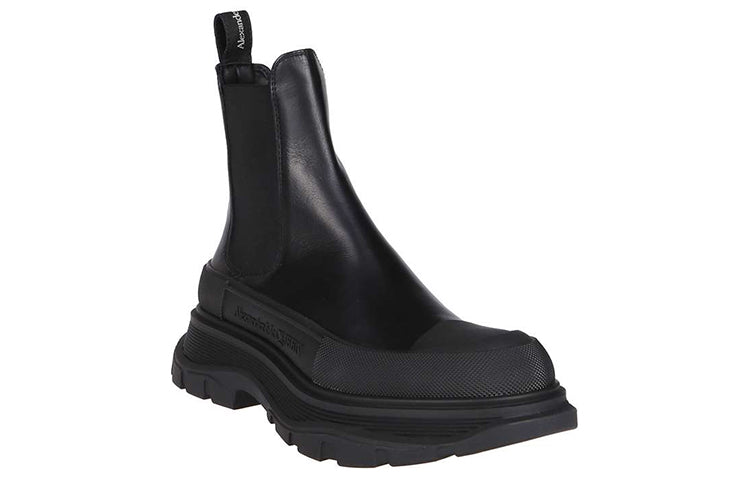 (WMNS) Alexander McQueen Chelsea Tread Ankle Boot 'Black' 635714WHZ611081